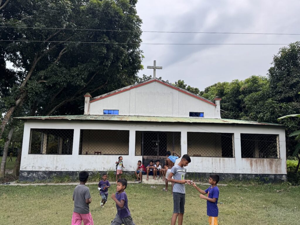O.R. Khan Charitable Foundation Provides Financial Assistance at St. Anthony’s Church, Pabna